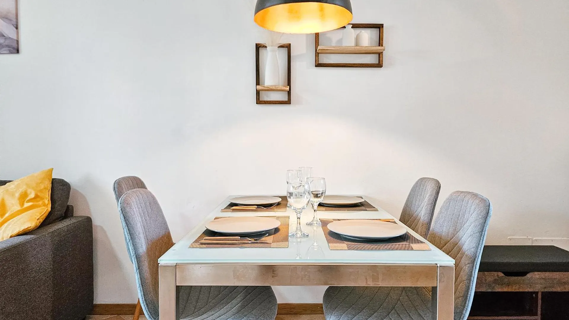 Apartamento 10 Minuti Da Gardaland Con Piscina E Giardino Salionze Italia